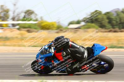 media/Apr-30-2023-CRA (Sun) [[020fcf5d43]]/Race 11-600 Expert Superbike/